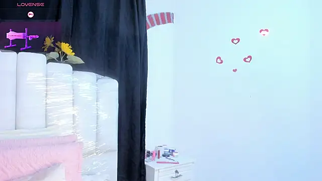 RoxannaBlanche online show from March 2026 12:03:02 PM