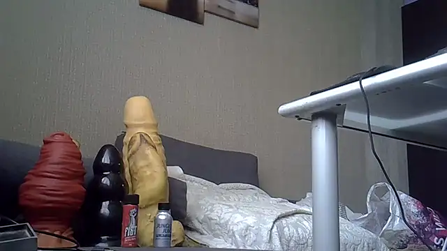 FISTCAMM online show from October 2025 10:39:02 AM