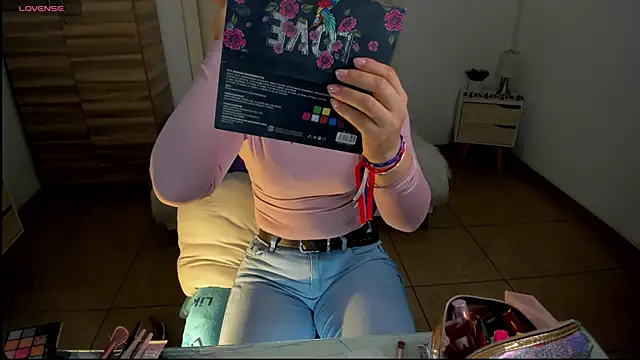 Nata bernett online show from April 2026 03:51:02 PM