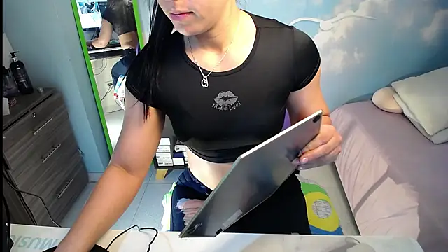 Nata bernett online show from March 2025 09:03:01 PM