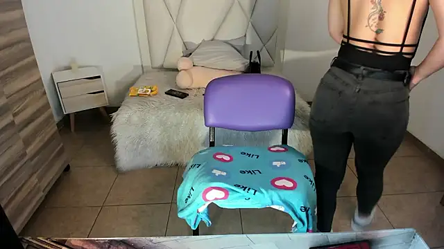 Nata bernett online show from February 2026 03:25:02 PM