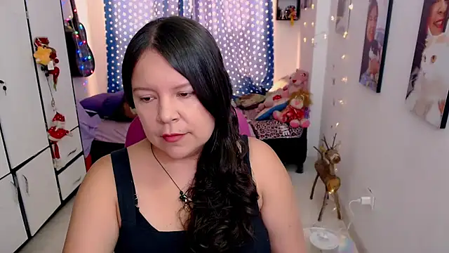 Snapshot of claryssa_ chatting on February 2026 06:15:01 PM claryssa online show from February 2026 06:15:01 PM