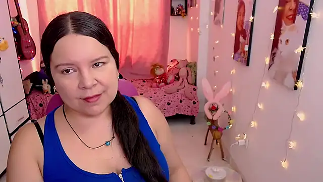 claryssa  online show from April 2026 04:55:02 PM