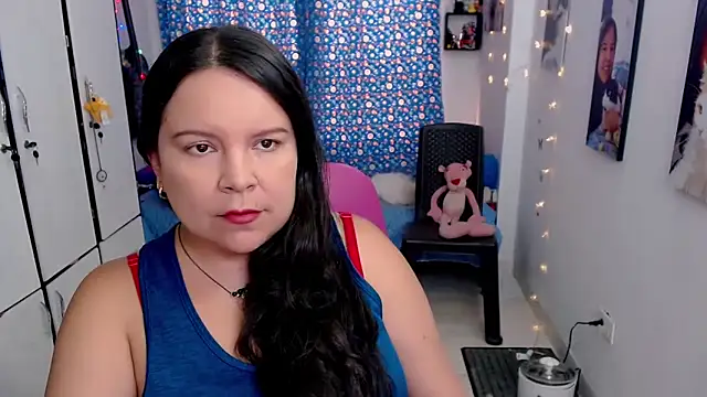 Snapshot of claryssa_ chatting on October 2025 06:53:02 PM claryssa online show from October 2025 06:53:02 PM