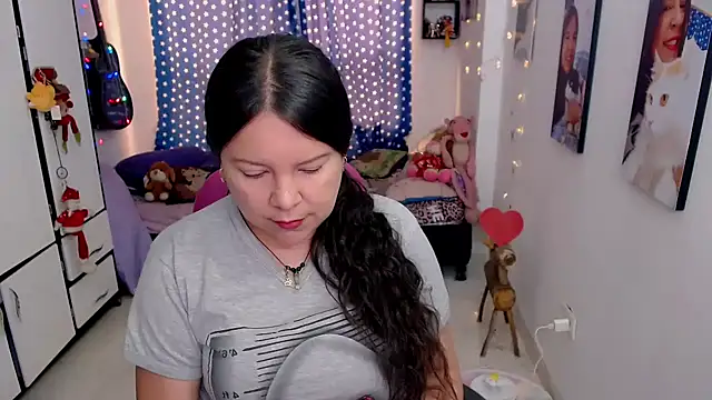 Snapshot of claryssa_ chatting on February 2026 04:49:01 PM claryssa online show from February 2026 04:49:01 PM