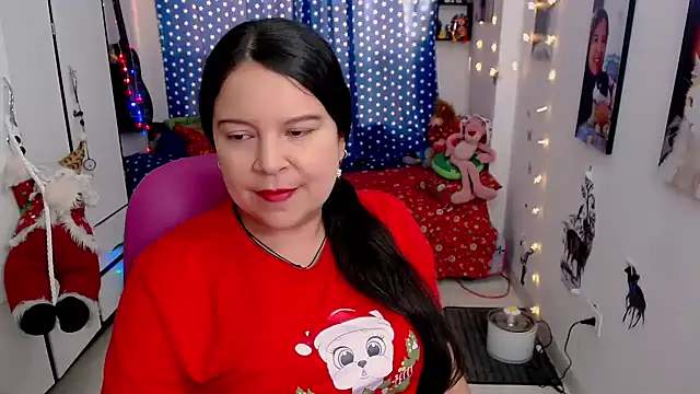Snapshot of claryssa_ chatting on December 2024 09:02:02 PM claryssa online show from December 2024 09:02:02 PM