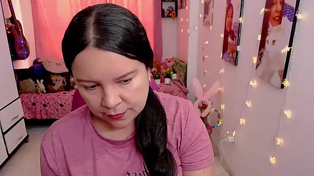 claryssa  online show from April 2026 07:20:02 PM