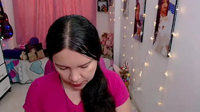 Snapshot of claryssa_ chatting on June 2026 08:03:02 PM claryssa online show from June 2026 08:03:02 PM
