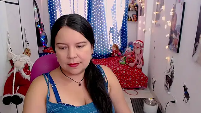 Snapshot of claryssa_ chatting on December 2024 07:07:02 PM claryssa online show from December 2024 07:07:02 PM