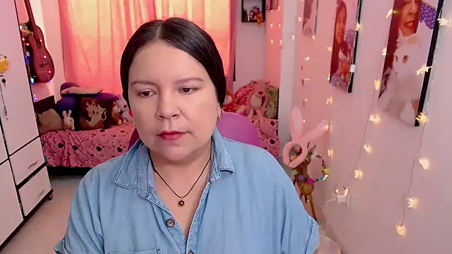 claryssa  online show from April 2026 05:27:01 PM