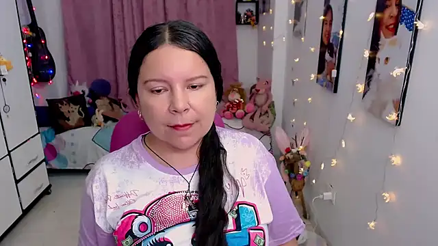 claryssa  online show from May 2026 06:01:02 AM