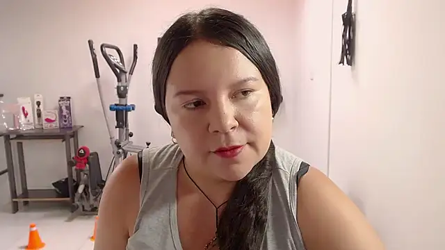 claryssa  online show from May 2026 08:38:02 PM