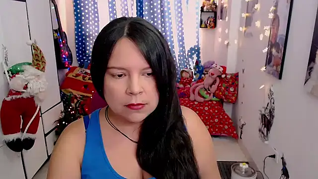 Snapshot of claryssa_ chatting on December 2024 07:50:02 PM claryssa online show from December 2024 07:50:02 PM