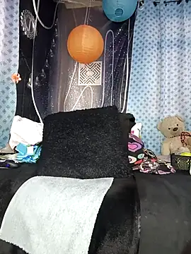 Horny kaylee online show from December 2025 06:24:01 PM