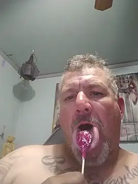bigdoog8 online show from May 2026 03:03:02 AM