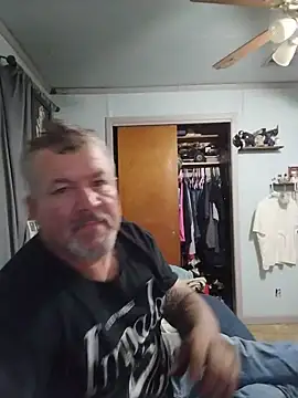 bigdoog8 online show from May 2026 10:16:02 PM