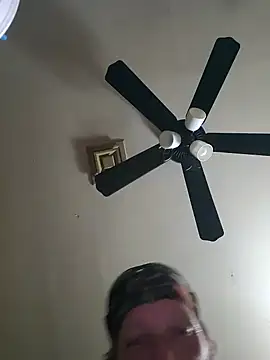 Hugebwc102 online show from November 2025 08:02:02 AM