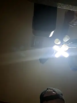 Hugebwc102 online show from December 2025 08:57:01 AM