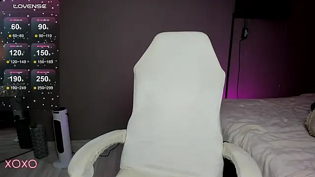 Mariella Adamss online show from October 2025 01:33:01 PM