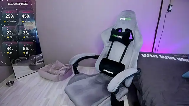 Mariella Adamss online show from March 2026 08:08:02 AM