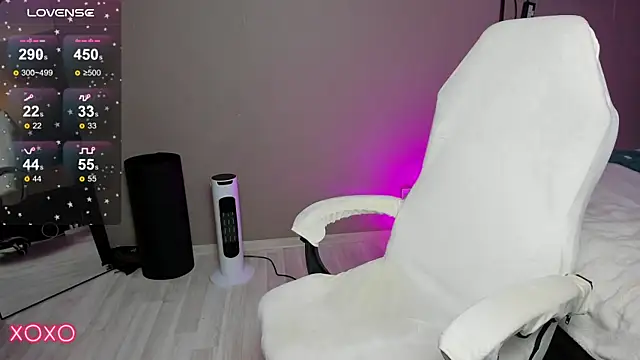 Mariella Adamss online show from September 2025 01:50:01 PM