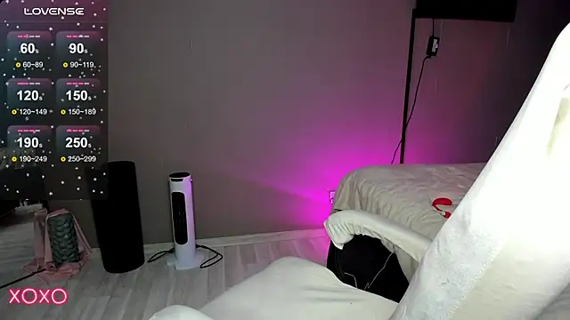 Mariella Adamss online show from October 2025 10:13:01 AM