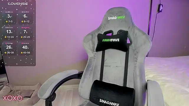 Mariella Adamss online show from November 2025 01:15:01 PM