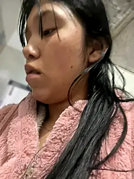 Snapshot of emily_rosse04 chatting on October 2025 11:20:01 AM emily rosse04 online show from October 2025 11:20:01 AM