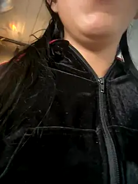 Snapshot of emily_rosse04 chatting on November 2025 01:00:02 PM emily rosse04 online show from November 2025 01:00:02 PM