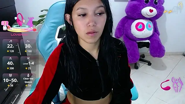 emily rosse04 online show from April 2026 02:13:02 AM