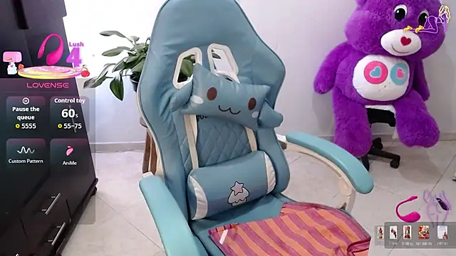 emily rosse04 online show from April 2026 01:50:02 PM