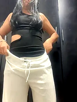 Snapshot of emily_rosse04 chatting on October 2025 11:08:02 AM emily rosse04 online show from October 2025 11:08:02 AM