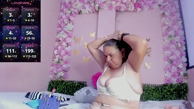 grandmother milf online show from May 2026 12:45:01 PM