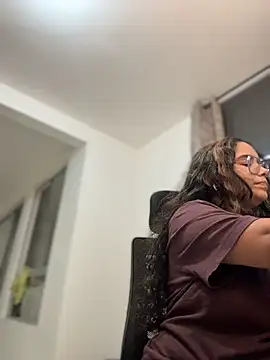 CurlyGirl 1 online show from July 2026 01:57:01 AM