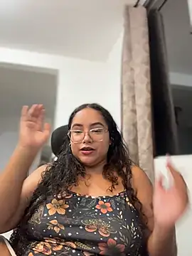 CurlyGirl 1 online show from July 2026 12:17:01 AM