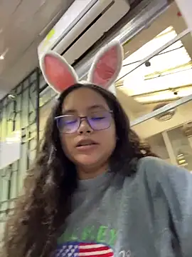 CurlyGirl 1 online show from February 2025 12:39:01 PM