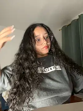 CurlyGirl 1 online show from October 2025 12:44:01 AM