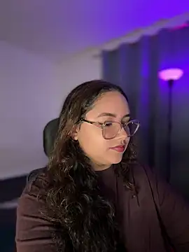 CurlyGirl 1 online show from May 2026 11:37:01 PM