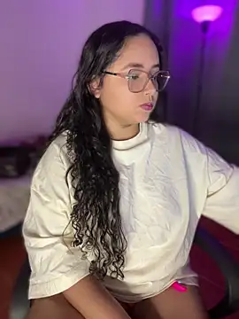 CurlyGirl 1 online show from March 2026 11:05:01 PM