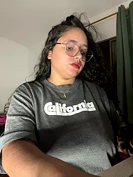 CurlyGirl 1 online show from November 2025 02:49:02 AM