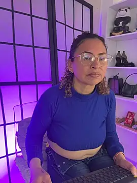 Snapshot of SheraHadee chatting on June 2026 08:25:02 PM SheraHadee online show from June 2026 08:25:02 PM