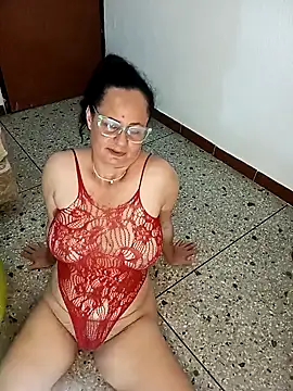 Snapshot of Eunice73 chatting on December 2024 02:08:01 AM Eunice73 online show from December 2024 02:08:01 AM