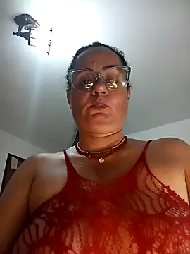 Snapshot of Eunice73 chatting on January 2025 10:45:01 PM Eunice73 online show from January 2025 10:45:01 PM