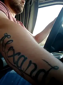 manuelymanuela online show from November 2025 02:05:01 PM