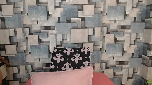 Snapshot of angel_dthroatt chatting on December 2025 12:17:02 PM angel dthroatt online show from December 2025 12:17:02 PM