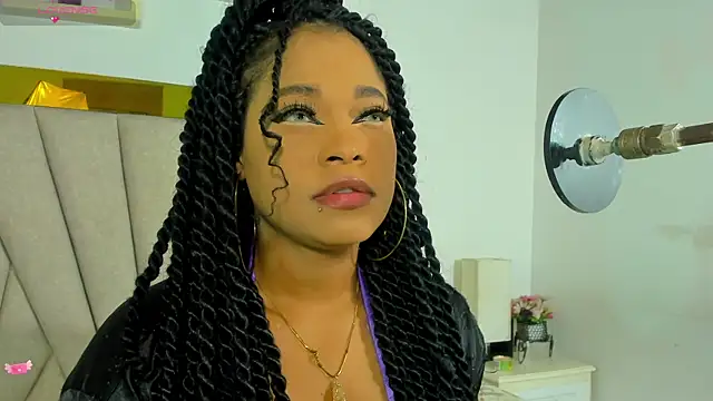 Snapshot of angel_dthroatt chatting on December 2024 12:11:02 PM angel dthroatt online show from December 2024 12:11:02 PM