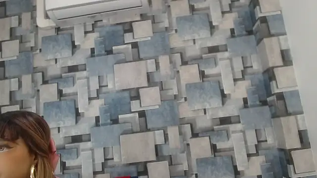 angel dthroatt online show from January 2026 12:09:01 PM