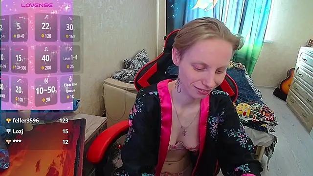 Alexis Gordon online show from February 2025 11:21:02 AM