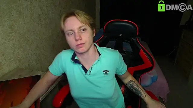 Alexis Gordon online show from November 2025 09:19:01 PM