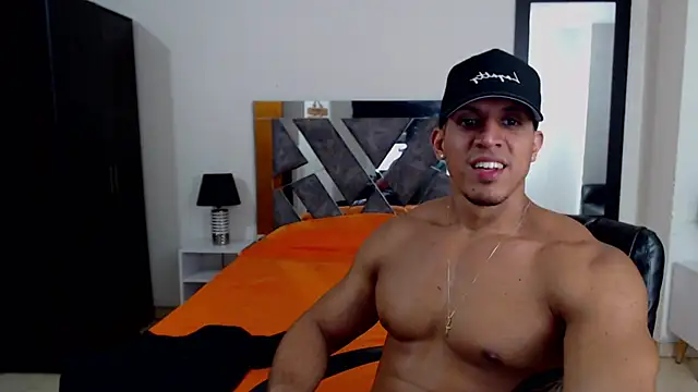 Frank heaven01 online show from February 2025 01:57:01 AM